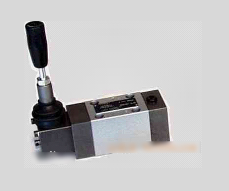 液壓密封件的機動換向閥產品圖