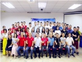 牛商競選，再次起航，猛龍戰(zhàn)隊(duì)，勢不可擋；